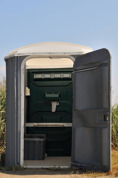 Best Construction site porta potty rental  in Oxford, AL